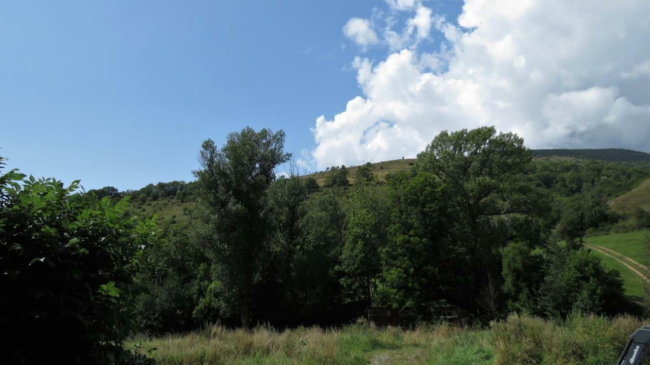 Vaque Villeneuve Des Escaldes Angoustrine מראה חיצוני תמונה